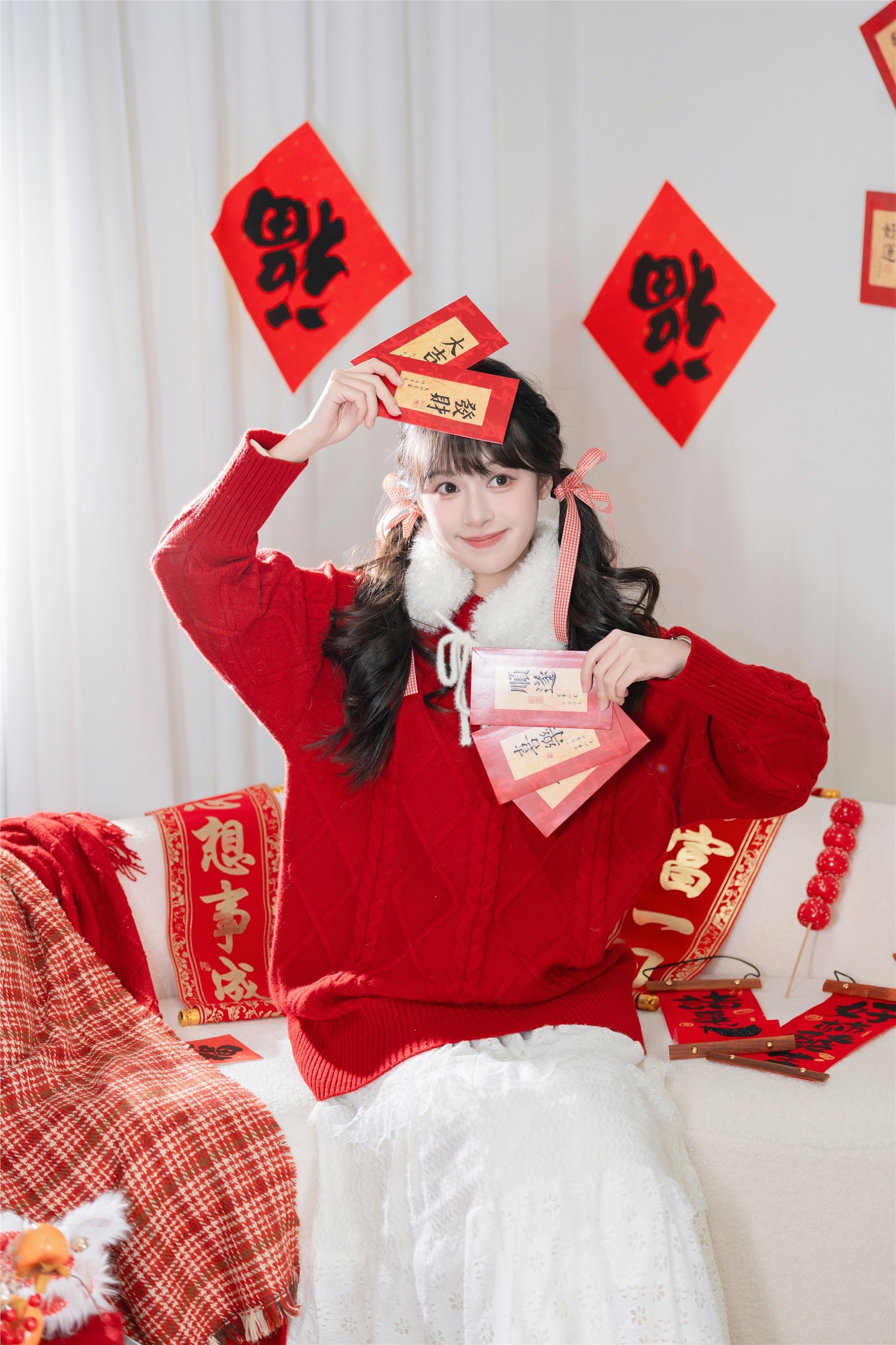 YITUYU艺图语 2025.01.14 居家新年照 夏芋小年